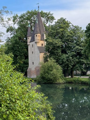 Fünfgratturm (Fünffingerlesturm)